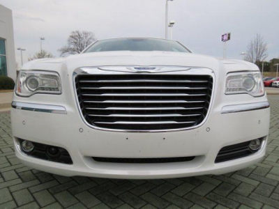 2011 Chrysler 300C