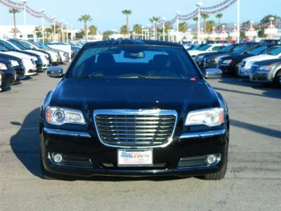 2012 Chrysler 300C  Base