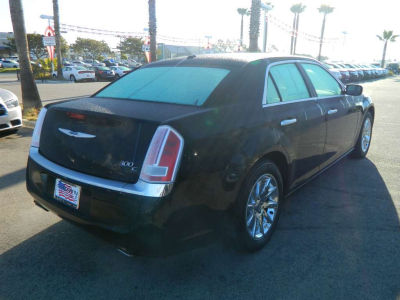 2012 Chrysler 300C  Base