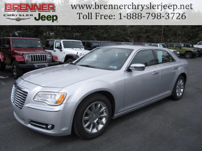 2012 Chrysler 300C  Base