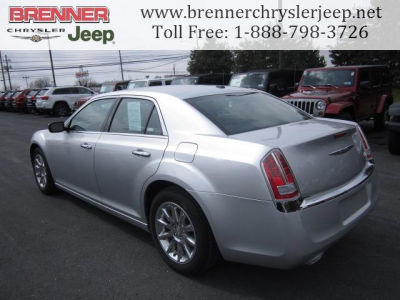 2012 Chrysler 300C  Base