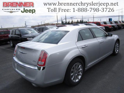 2012 Chrysler 300C  Base