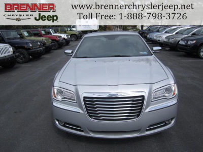 2012 Chrysler 300C  Base