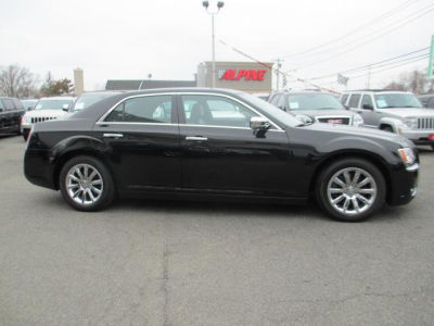 2012 Chrysler 300C  Base