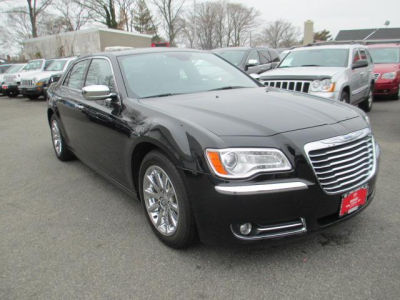 2012 Chrysler 300C  Base