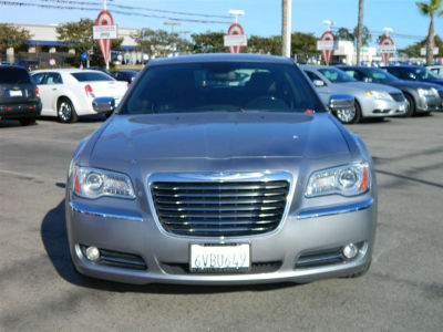 2011 Chrysler 300C  Base