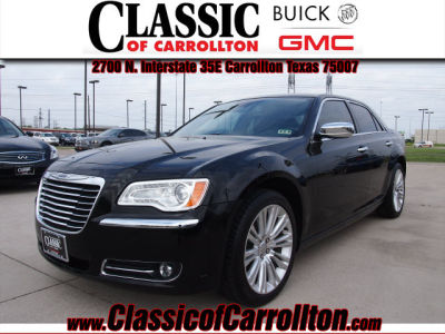 2011 Chrysler 300C  Base