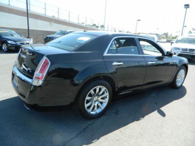 2012 Chrysler 300C