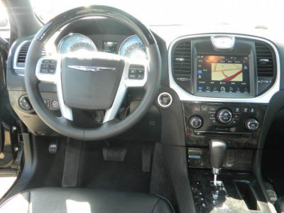 2012 Chrysler 300C
