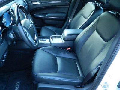 2012 Chrysler 300C  Base