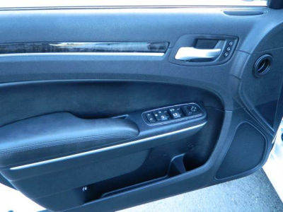 2012 Chrysler 300C  Base