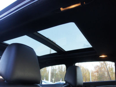 2011 Chrysler 300C  Base