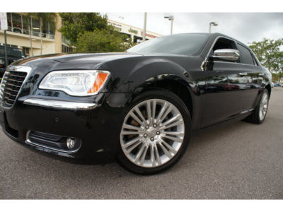 2011 Chrysler 300C  Base