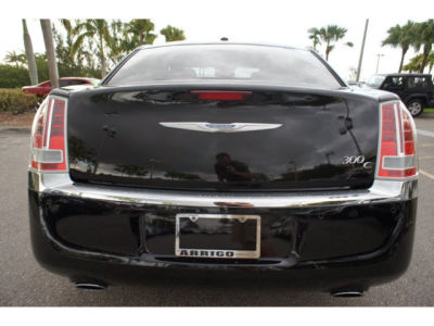 2011 Chrysler 300C  Base