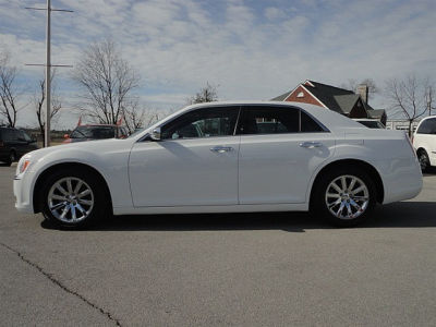 2012 Chrysler 300C  Base
