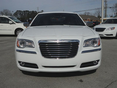 2012 Chrysler 300C  Base