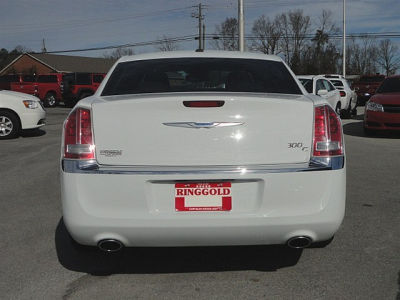 2012 Chrysler 300C  Base