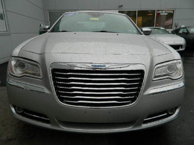 2012 Chrysler 300C  Base