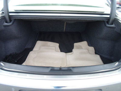 2011 Chrysler 300C  Base