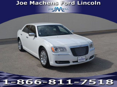 2013 Chrysler 300C