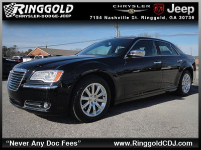 2012 Chrysler 300C  Base