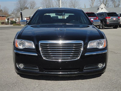 2012 Chrysler 300C  Base