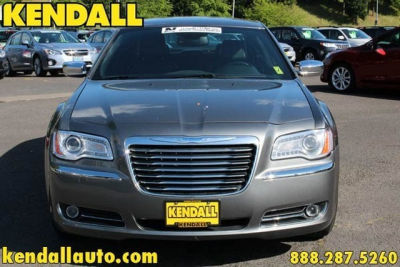 2012 Chrysler 300C  Base