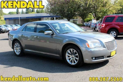 2012 Chrysler 300C  Base