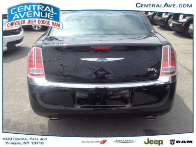 2012 Chrysler 300C  Base