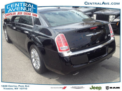 2012 Chrysler 300C  Base