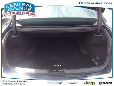 2012 Chrysler 300C  Base