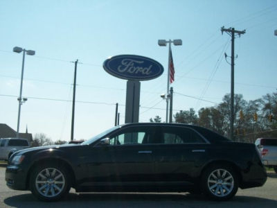 2012 Chrysler 300C  Base