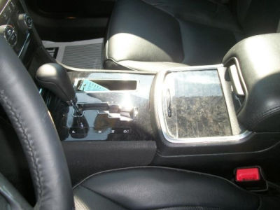 2012 Chrysler 300C  Base