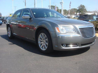 2012 Chrysler 300C  Base