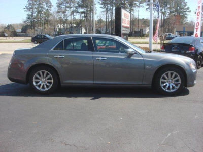 2012 Chrysler 300C  Base