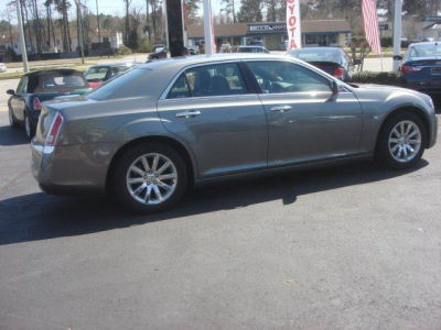 2012 Chrysler 300C  Base