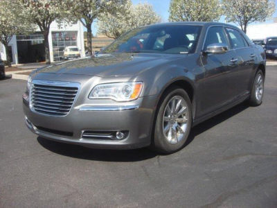 2012 Chrysler 300C  Base