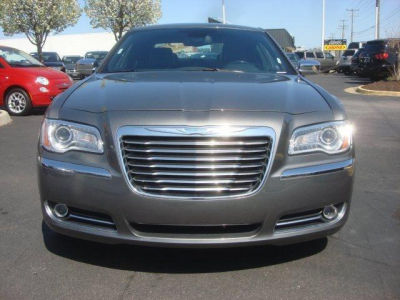 2012 Chrysler 300C  Base