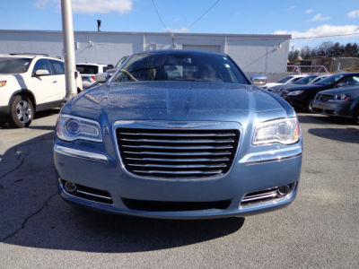 2011 Chrysler 300C  Base