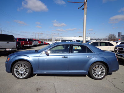 2011 Chrysler 300C  Base