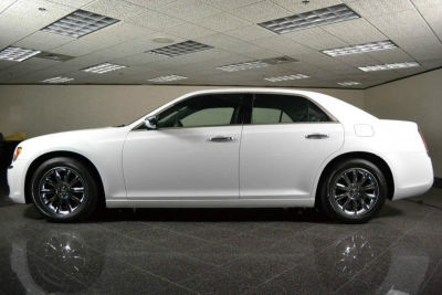 2012 Chrysler 300C  Base