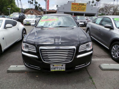 2012 Chrysler 300C  Base