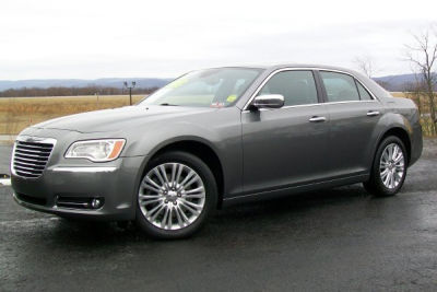 2011 Chrysler 300C  Base