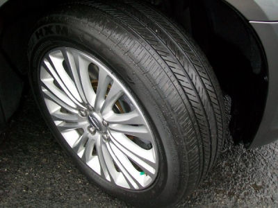 2011 Chrysler 300C  Base