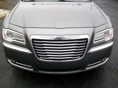 2011 Chrysler 300C  Base