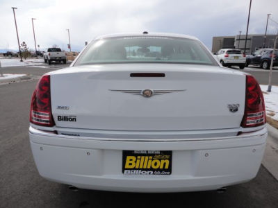 2010 Chrysler 300C  Base