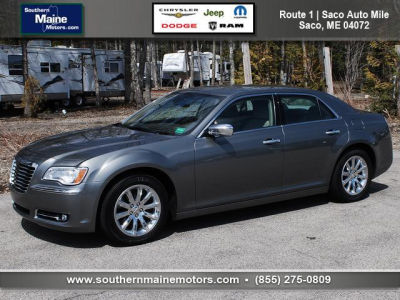 2012 Chrysler 300C  Base