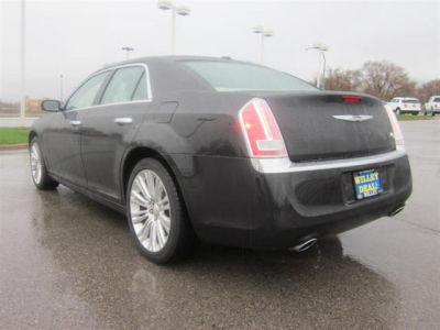 2011 Chrysler 300C  Base