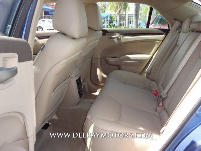 2011 Chrysler 300C  Base