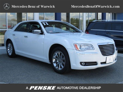 2011 Chrysler 300C  Base